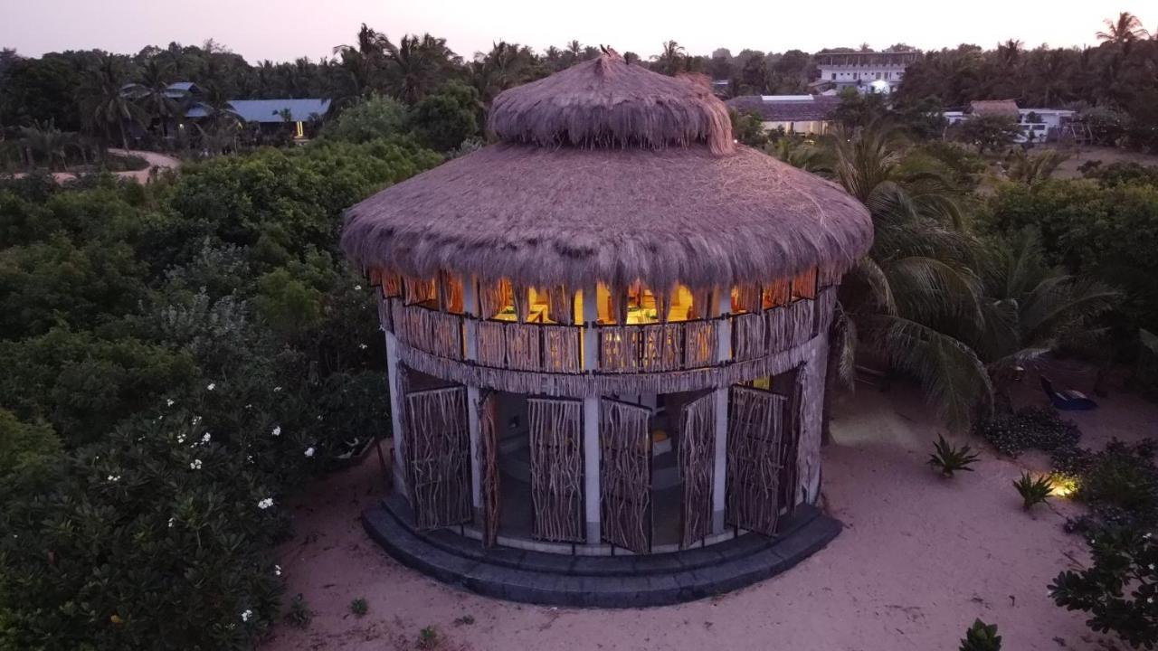 Amanta Beach Nilaveli Kültér fotó