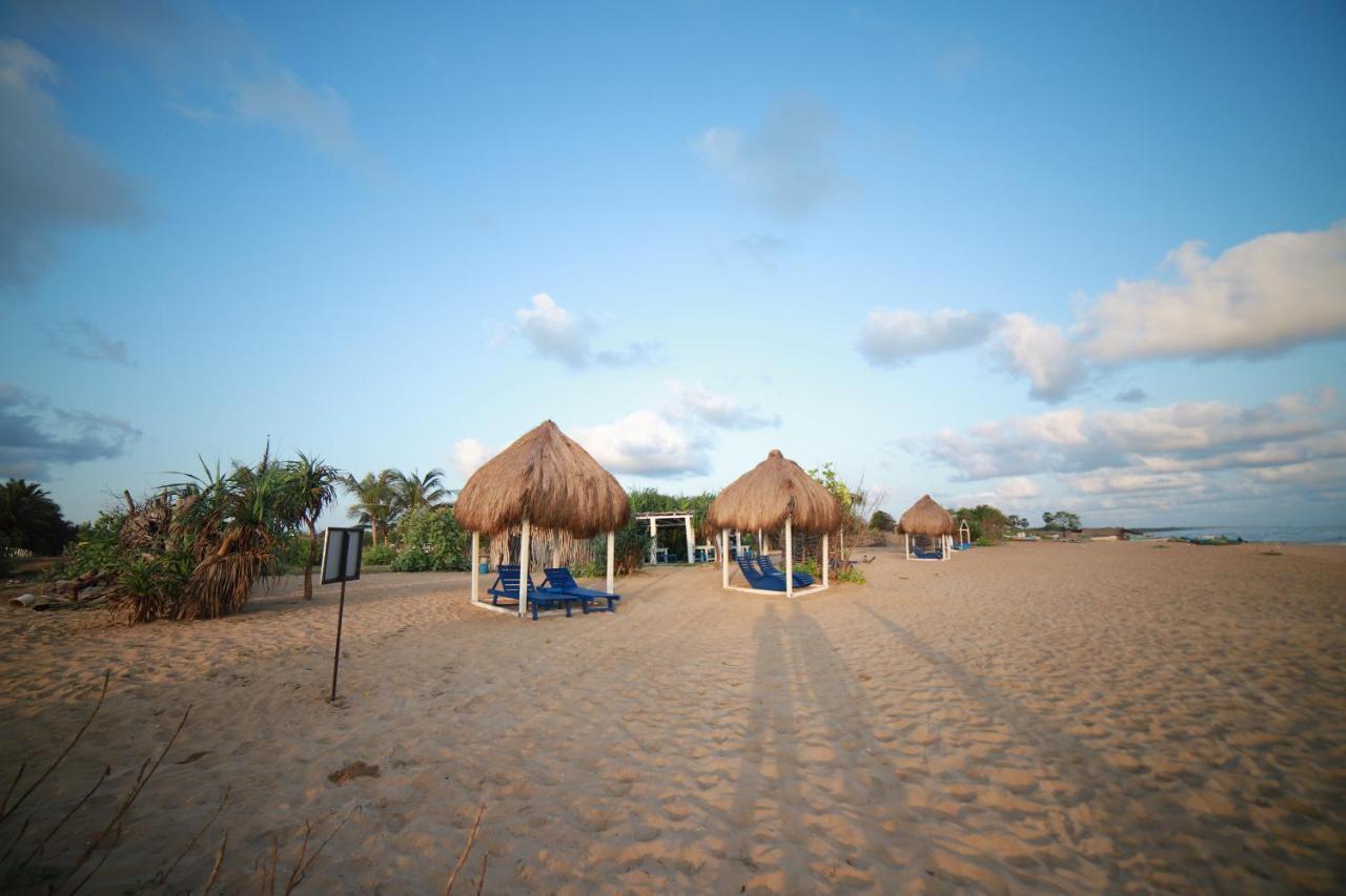Amanta Beach Nilaveli Kültér fotó